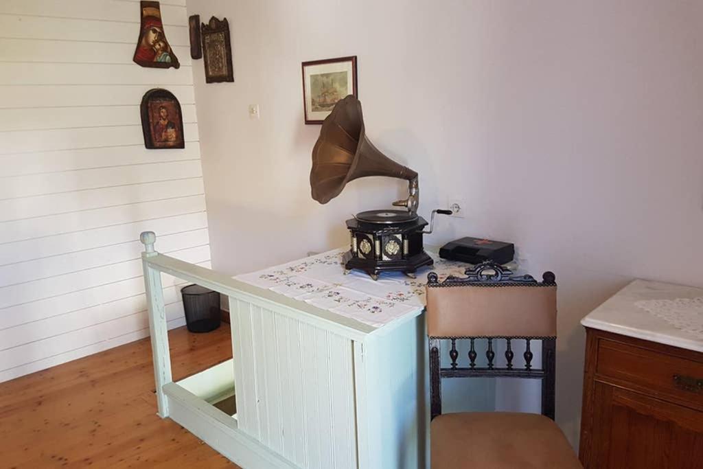 Chariklia Traditional House Alonnisos Town Luaran gambar